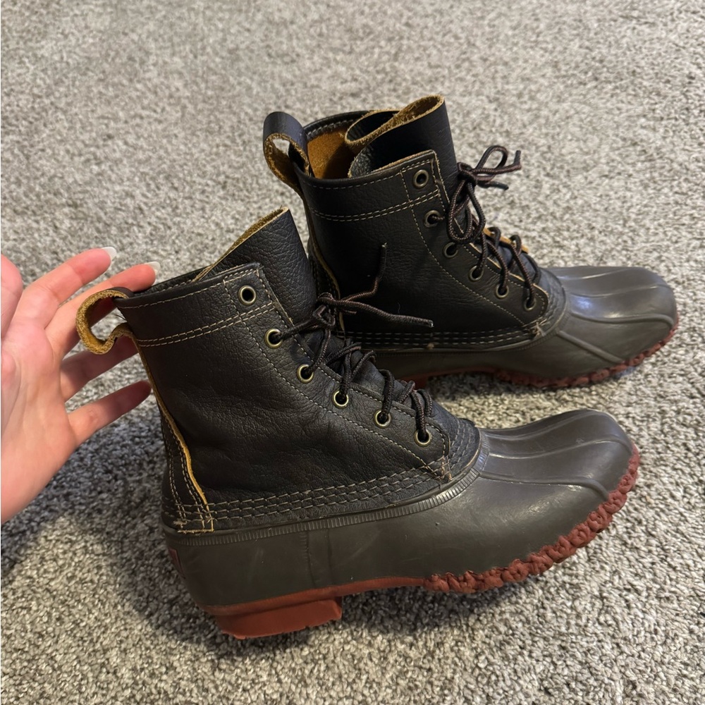 L. L. Bean women’s duck boots US size 8.5